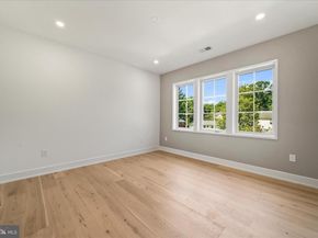 1110 Hillcrest Drive SW, Vienna VA 22180