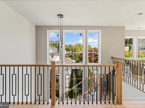 1110 Hillcrest Drive SW, Vienna VA 22180