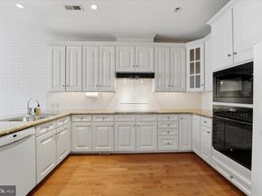 590 Farmdale Circle, Blue Bell PA 19422