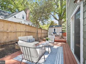 1903 N Quintana Street N, Arlington VA 22205