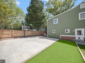 1903 N Quintana Street N, Arlington VA 22205
