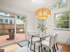 1903 N Quintana Street N, Arlington VA 22205
