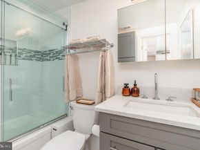 1930 18TH Street NW 32, Washington DC 20009
