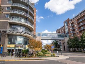 3177 Colchester Brook Lane, Fairfax VA 22031