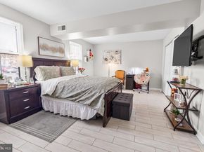 2216 Castle Rock Square 12C, Reston VA 20191