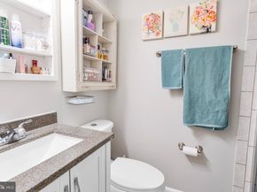 2216 Castle Rock Square 12C, Reston VA 20191