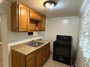 1339 E Airdrie Street, Philadelphia PA 19124