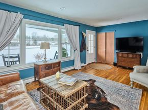 6374 Saw Mill Rd, New Hope PA 18938