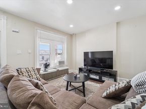 33 E Broadway Avenue, Clifton Heights PA 19018