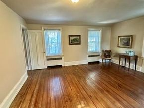 6710 Lincoln Drive, Philadelphia PA 19119