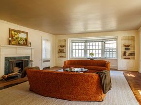 6710 Lincoln Drive, Philadelphia PA 19119