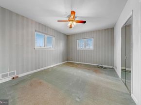 4900 Yorktown Boulevard, Arlington VA 22207