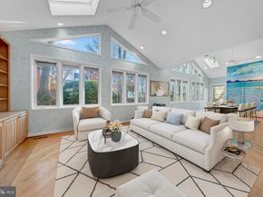 4900 Yorktown Boulevard, Arlington VA 22207