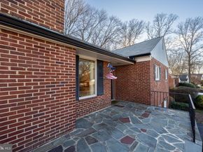 4900 Yorktown Boulevard, Arlington VA 22207