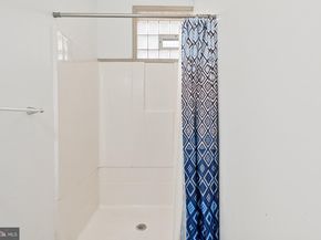 1621 W Diamond Street, Philadelphia PA 19121