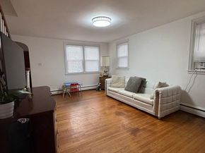 1810 Benson Street, Philadelphia PA 19152