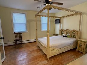 1810 Benson Street, Philadelphia PA 19152