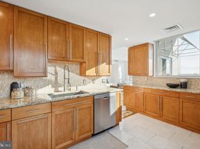 717 S Chris Columbus Boulevard 802, Philadelphia PA 19147