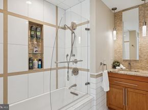 717 S Chris Columbus Boulevard 802, Philadelphia PA 19147