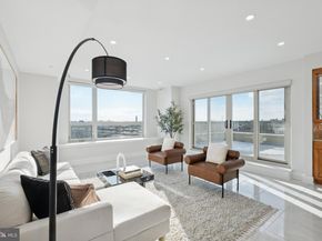 717 S Chris Columbus Boulevard 802, Philadelphia PA 19147