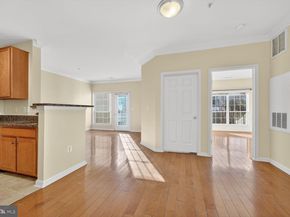 4862 Eisenhower Avenue 373, Alexandria VA 22304