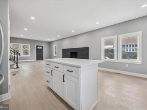 523 W Glenside Avenue, Glenside PA 19038