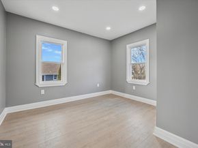 523 W Glenside Avenue, Glenside PA 19038
