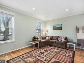 1309 Rock Chapel Road, Herndon VA 20170