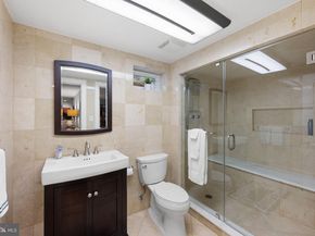 6955 33rd Street NW, Washington DC 20015