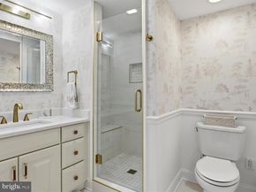 2310 Colonel Lindsay Court, Falls Church VA 22043