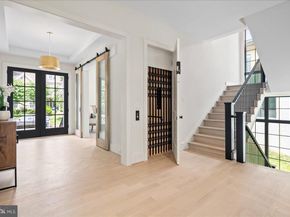 7011 Elizabeth Drive, Mclean VA 22101