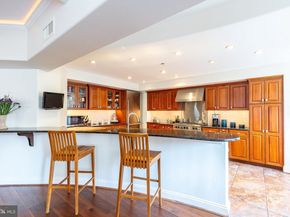 1737 Chestnut Street 600, Philadelphia PA 19103