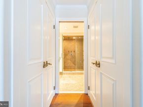 1737 Chestnut Street 600, Philadelphia PA 19103