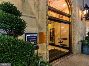 1737 Chestnut Street 600, Philadelphia PA 19103