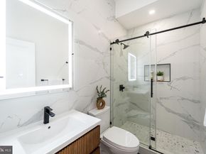 2517 Ontario Road NW PH8, Washington DC 20009