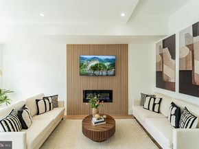 2517 Ontario Road NW PH8, Washington DC 20009