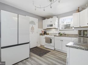 1365 Valley Road, Woodlyn PA 19094