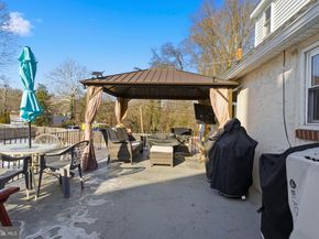 1365 Valley Road, Woodlyn PA 19094