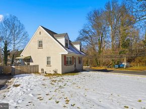 1365 Valley Road, Woodlyn PA 19094