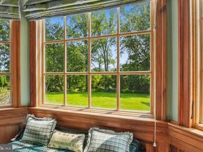 320 1/2 Mansion Drive, Alexandria VA 22302