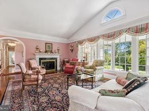 320 1/2 Mansion Drive, Alexandria VA 22302