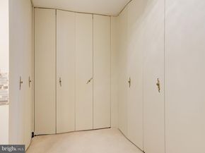 3900 Ford Road 18B, Philadelphia PA 19131