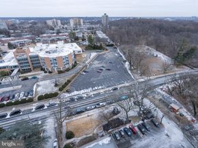 3900 Ford Road 18B, Philadelphia PA 19131