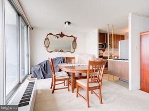 3900 Ford Road 18B, Philadelphia PA 19131