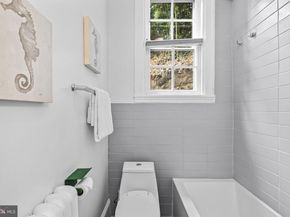 3039 Macomb Street NW 17, Washington DC 20008