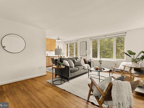2400 41st Street NW 502, Washington DC 20007