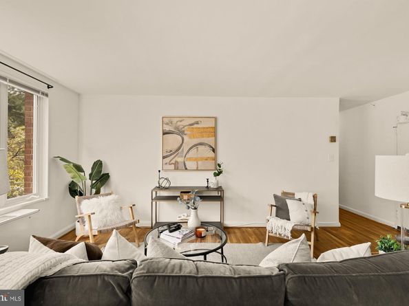 2400 41st Street NW 502, Washington DC 20007