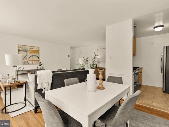 2400 41st Street NW 502, Washington DC 20007