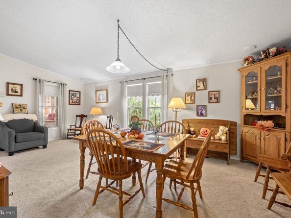 495 Goldenrod Crossing W, Buckingham PA 18912