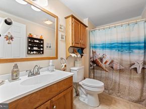 495 Goldenrod Crossing W, Buckingham PA 18912